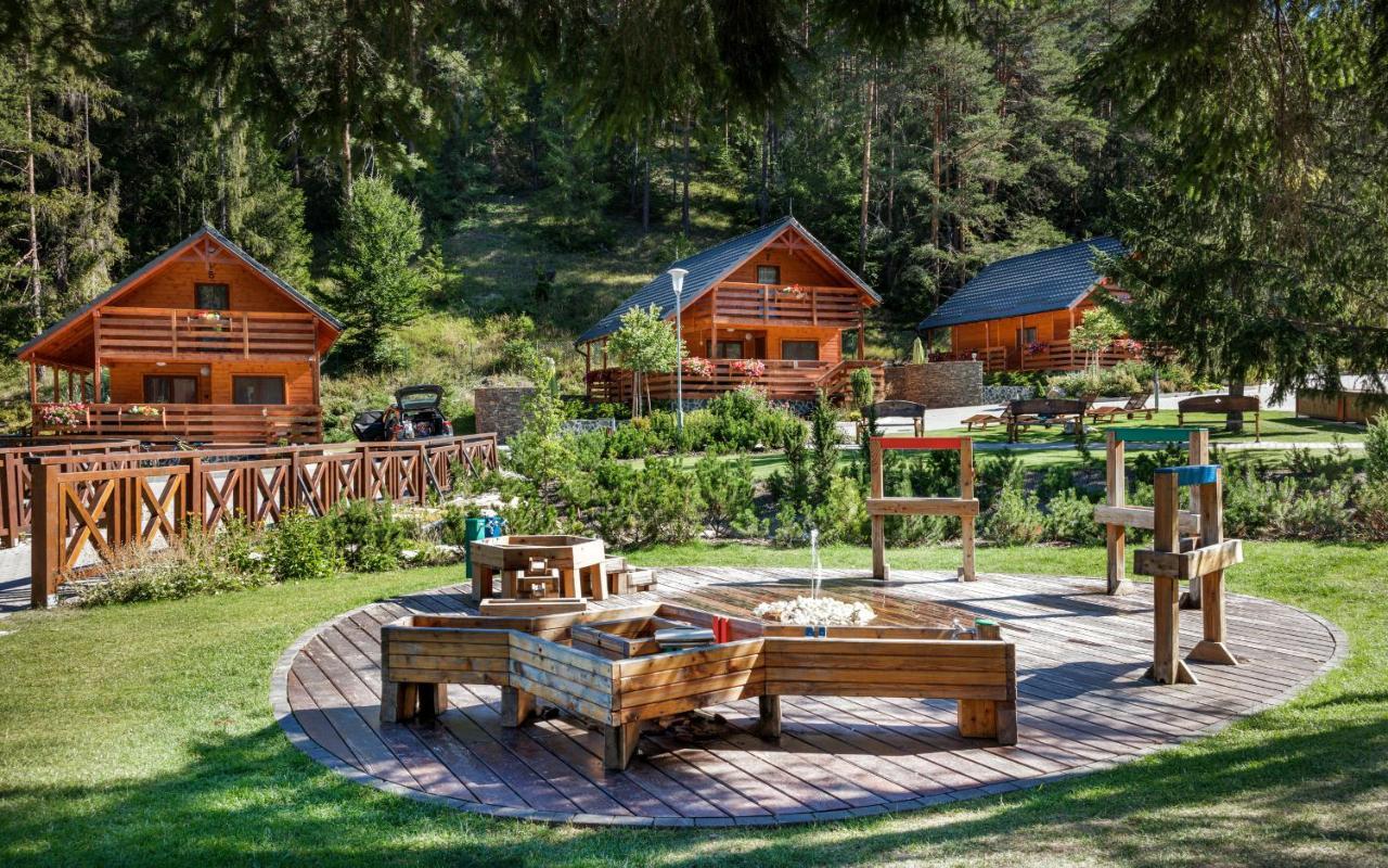 Lopusna Dolina Resort スヴィット エクステリア 写真