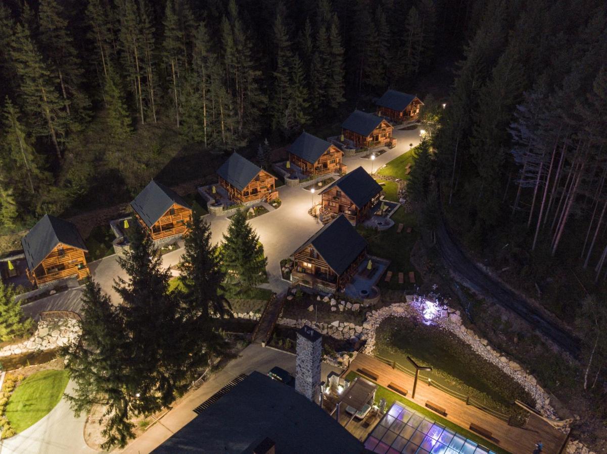 Lopusna Dolina Resort スヴィット エクステリア 写真