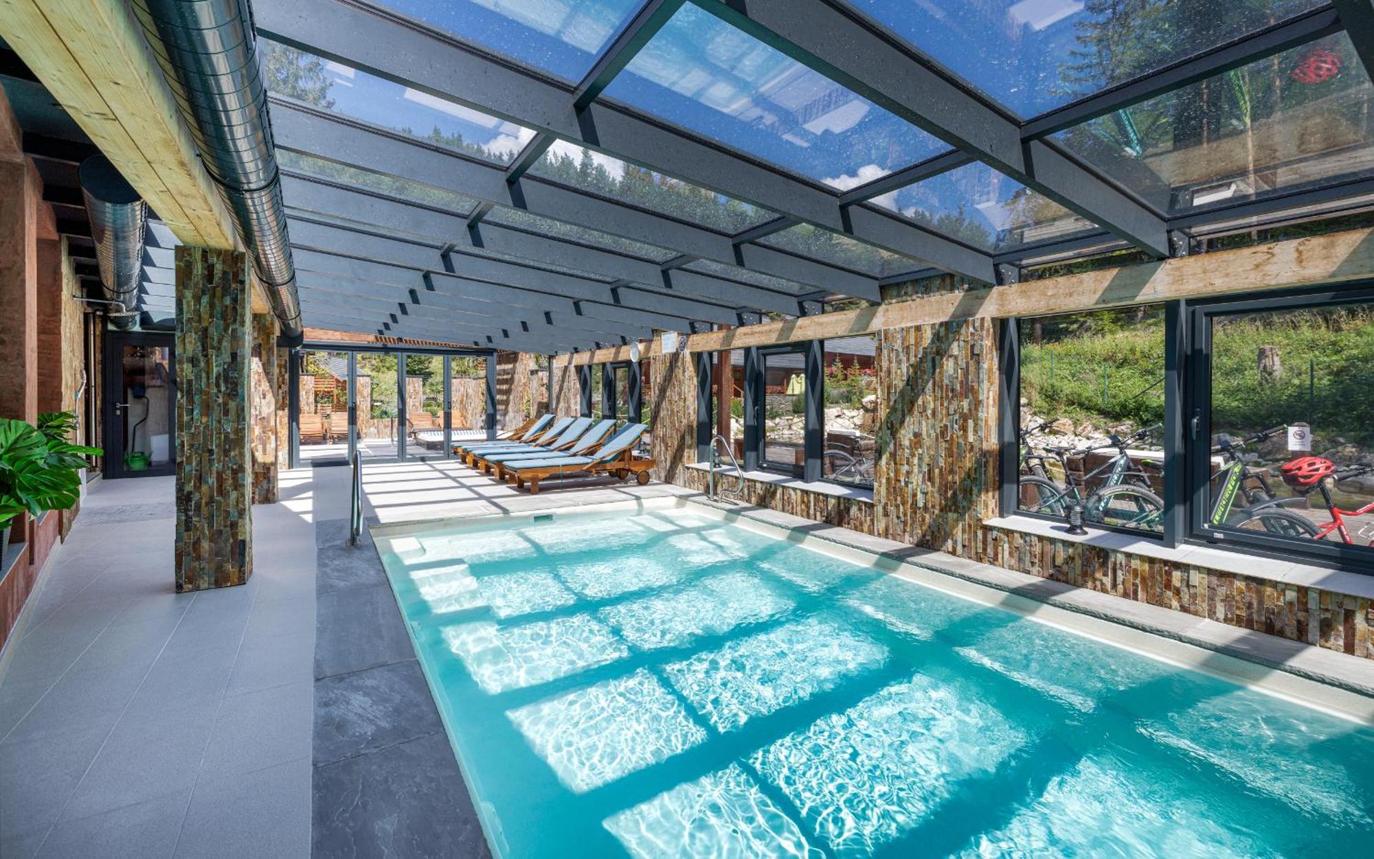 Lopusna Dolina Resort スヴィット エクステリア 写真