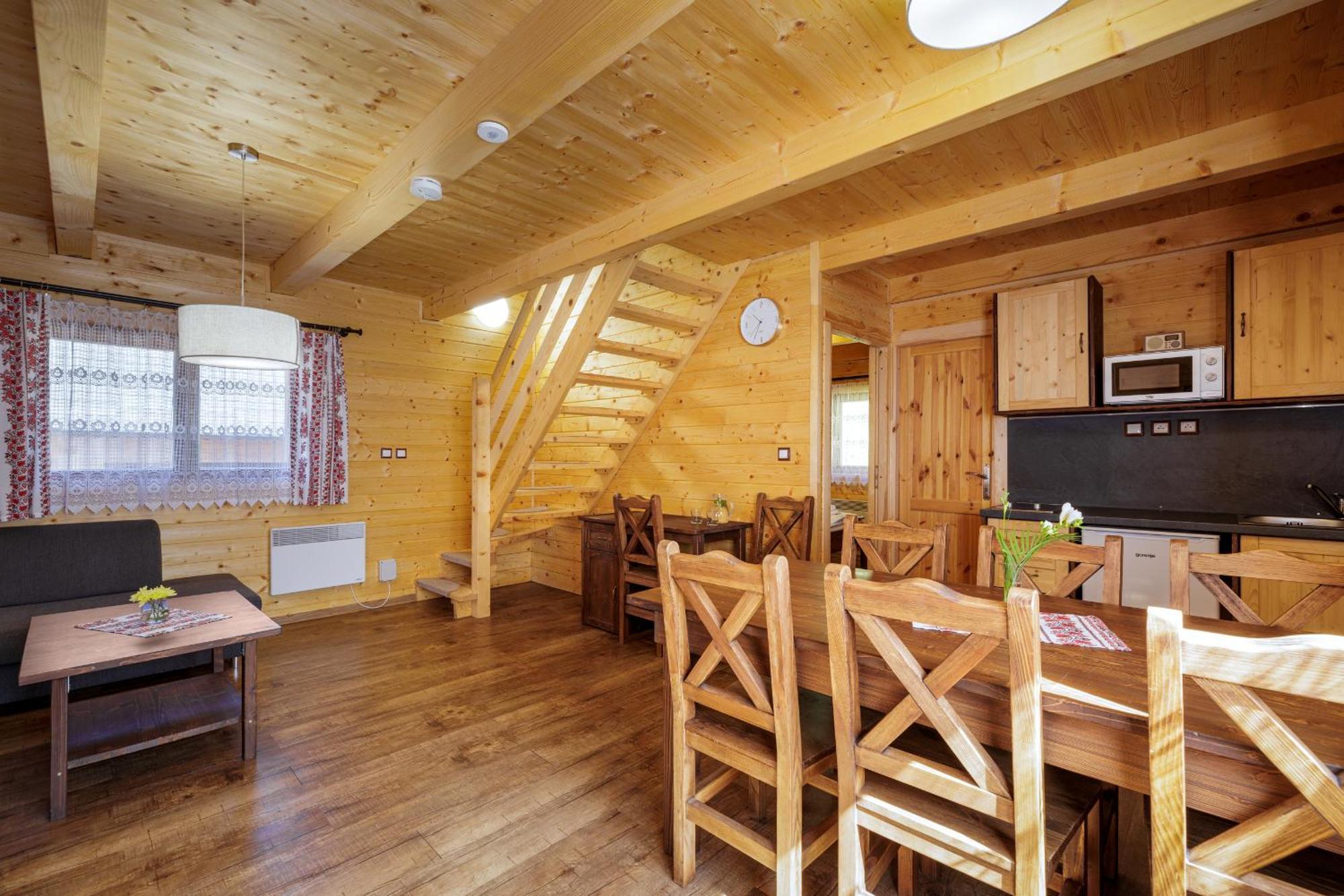 Lopusna Dolina Resort スヴィット エクステリア 写真