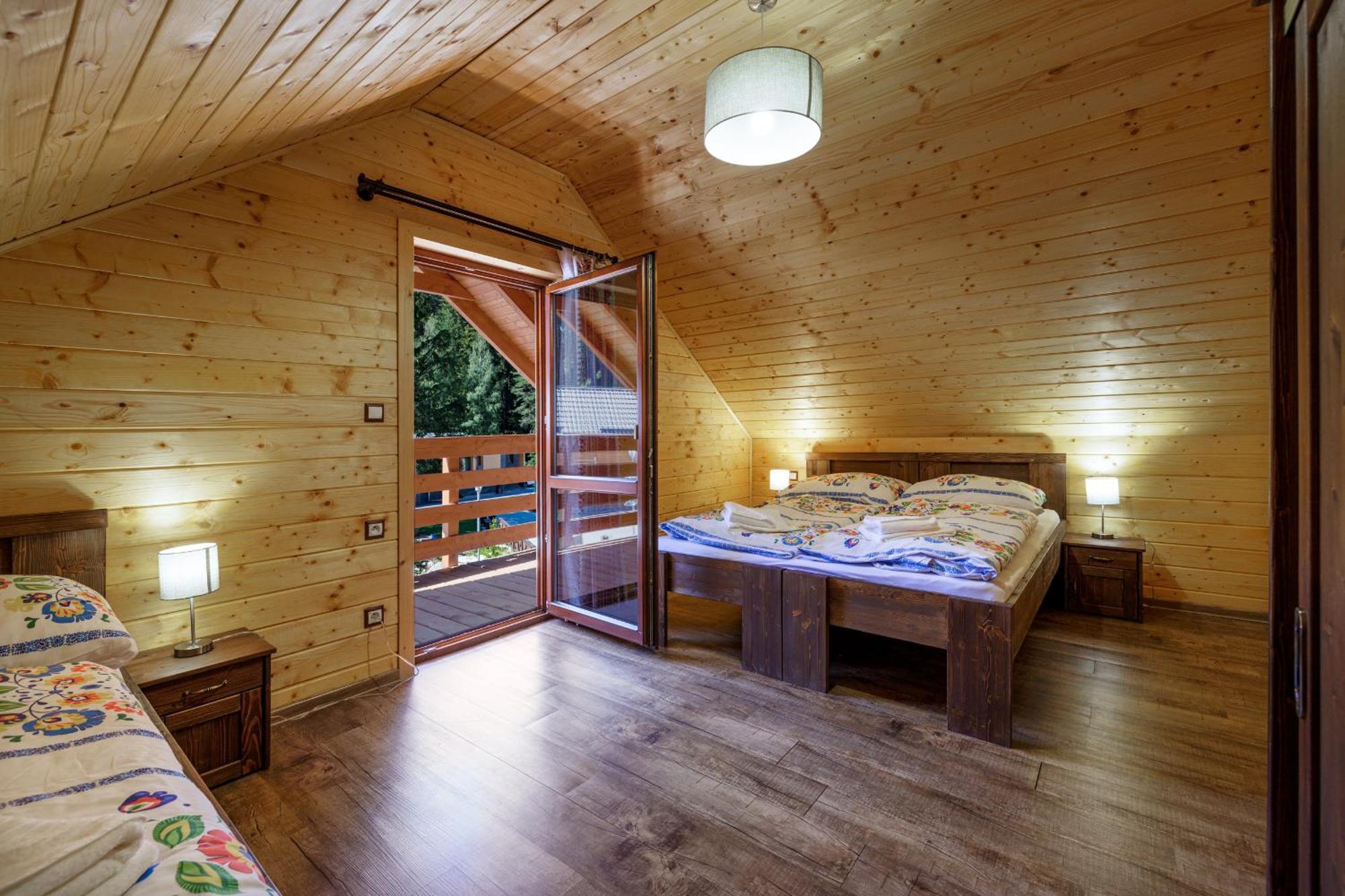 Lopusna Dolina Resort スヴィット エクステリア 写真
